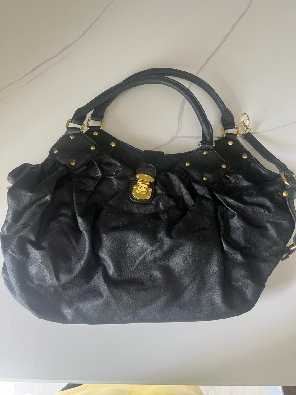 Black Leather Shoulder Bag with Gold Hardware Louis Vuitton